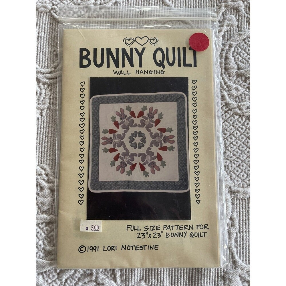 Vtg Bunny Quilt Wall Hanging Pattern 23x23" Lori Notestine Quilting Project 1991